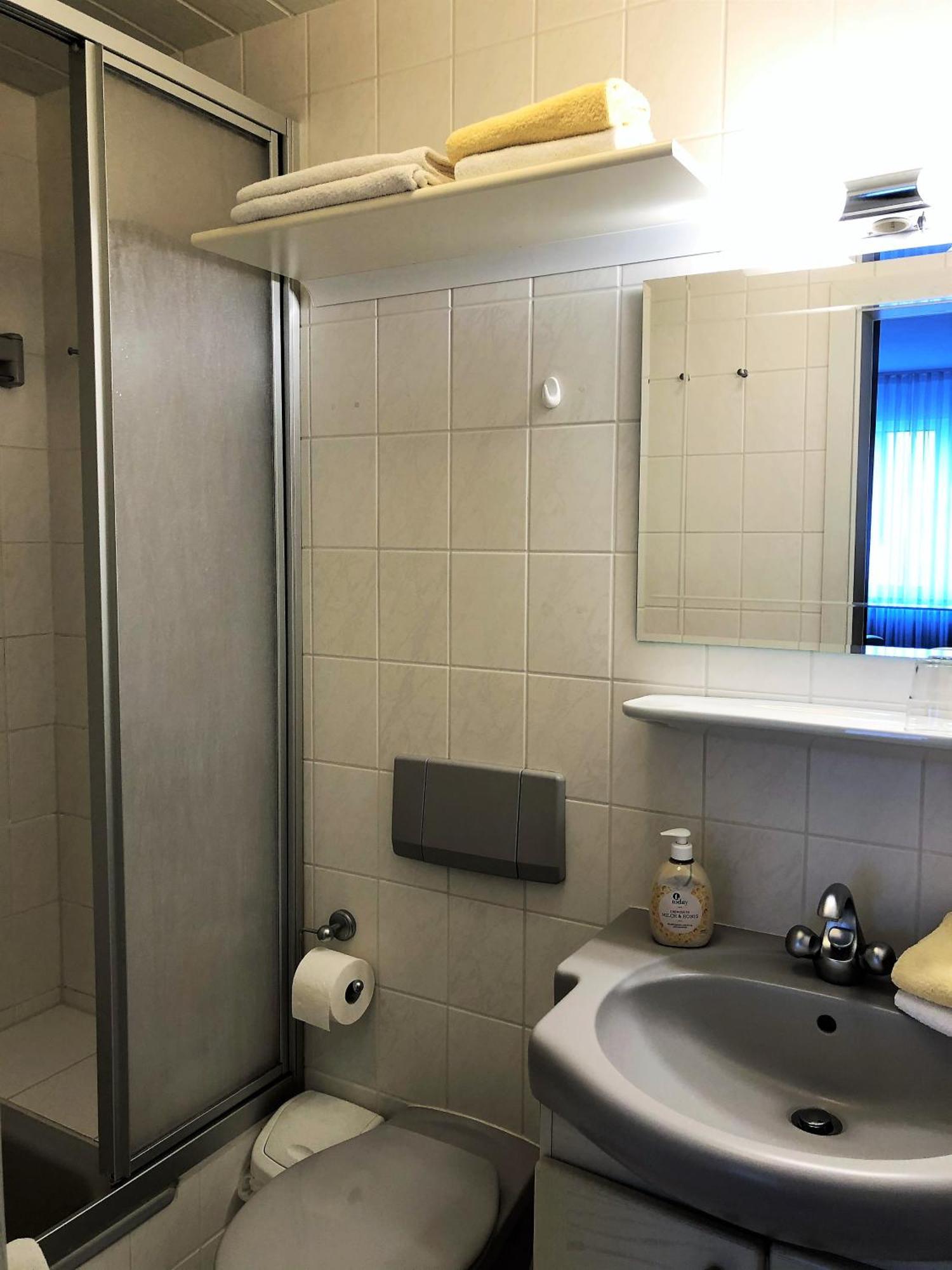 Ferienwohnungen Haus Zur Linde Commune fusionnée de Cochem-Land Chambre photo